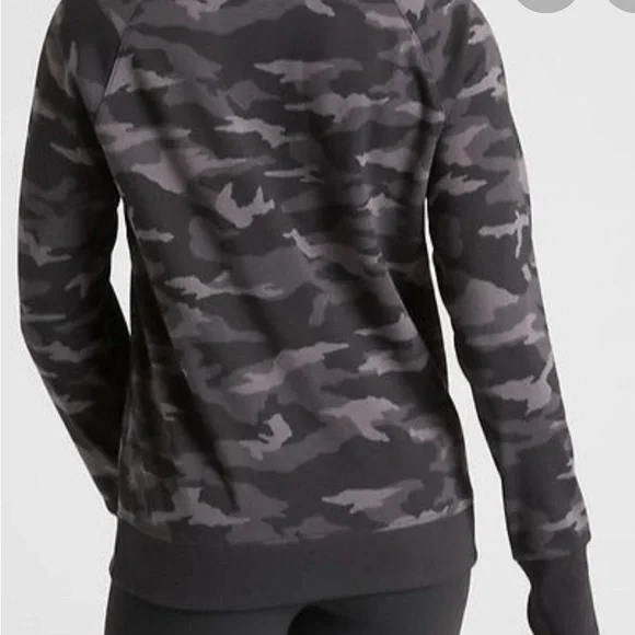 Athleta Black and Gray Camouflage Sweatshirt - Picture 2 of 10